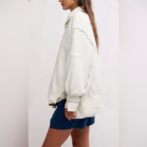 ▪️NWT We The Free Camden Henley Sweatshirt